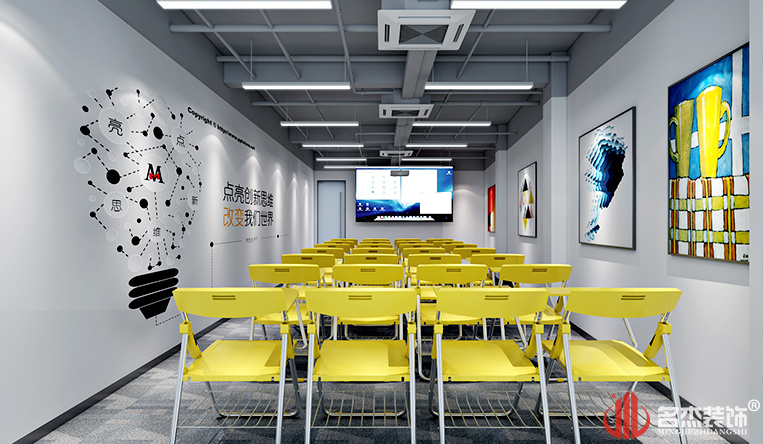 ��ѵ��װ�����