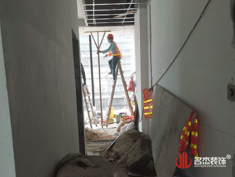 �칫��װ��