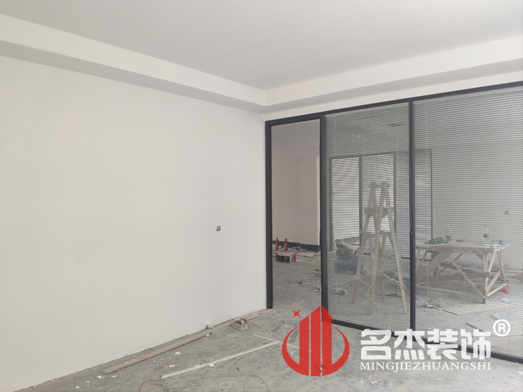 ����װ����ƹ�˾