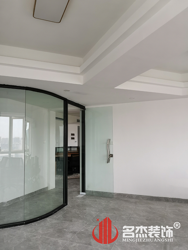 ����װ����ƹ�˾