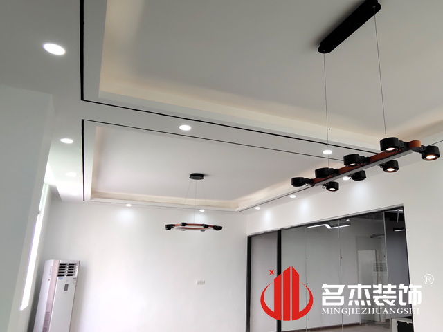 �칫��װ��