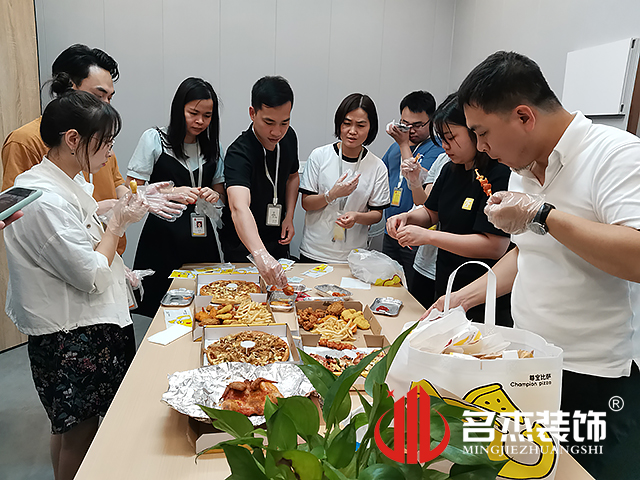 ����װ����ƹ�˾