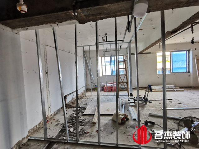 �칫����װ�����