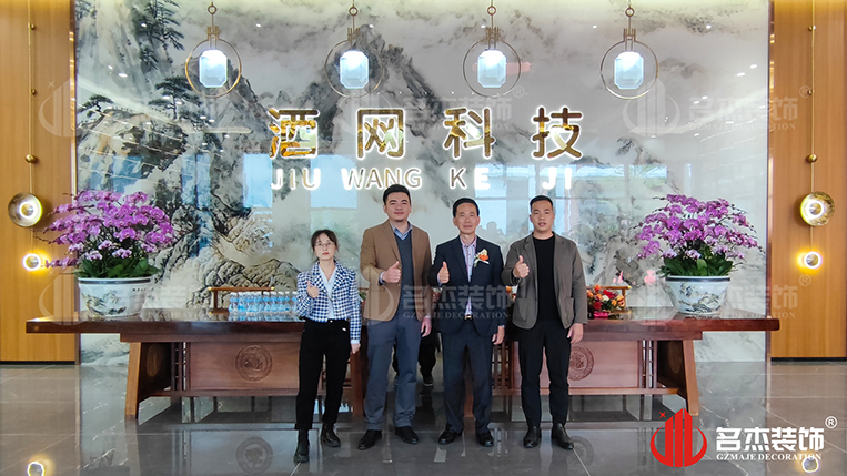 �칫���ʦ��Ӱ