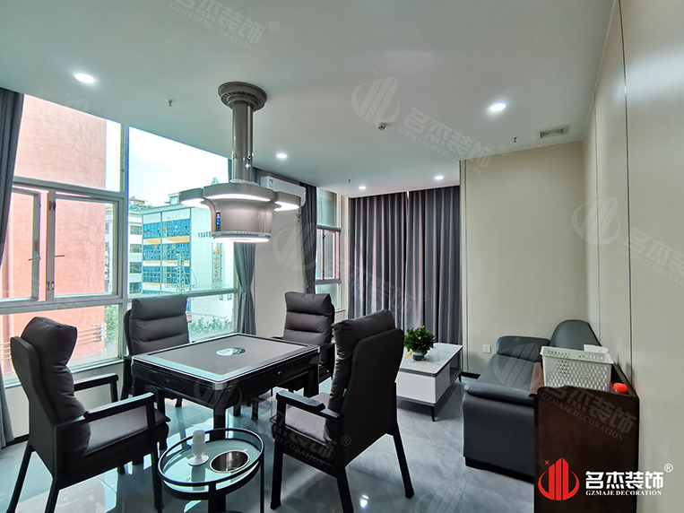 ����stake����װ����ƹ�˾ͼ��